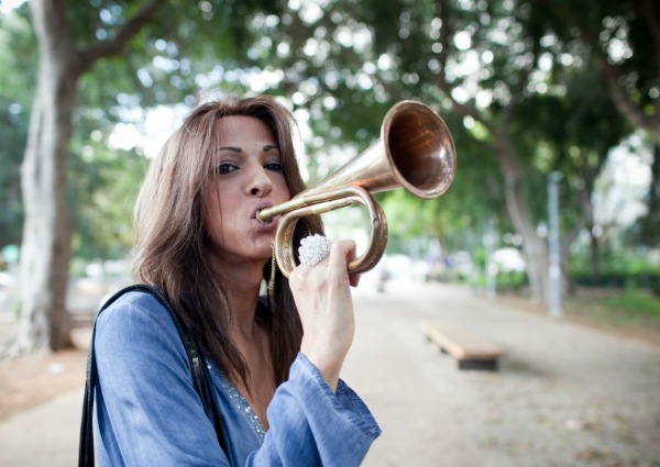 דנה אינטרנשיונל דנה אינטרנשיונל